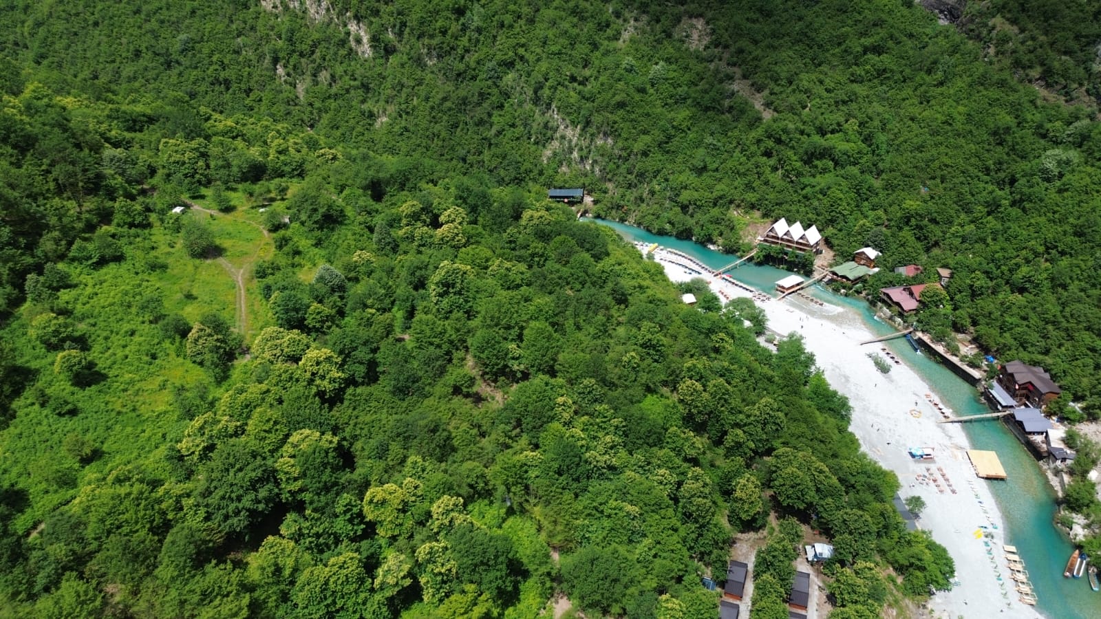 Shkodër & Theth : Comment découvrir les Alpes Albanaises en une journée ?